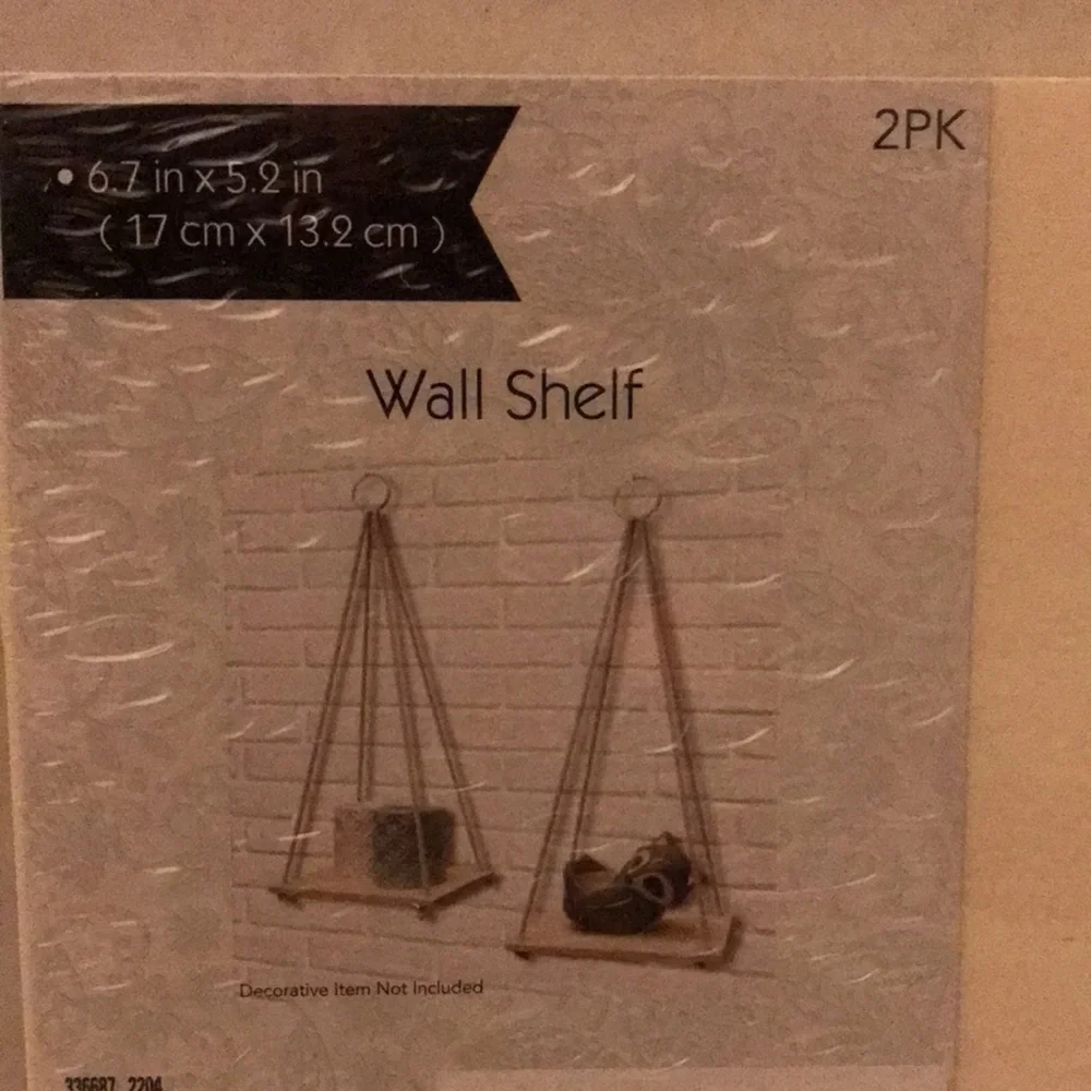 Wall shelf, 2pk. NWOT